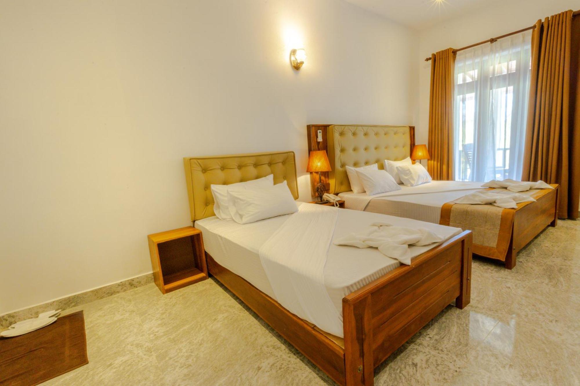 Elysia Sigiriya Hotel Dambulla Extérieur photo